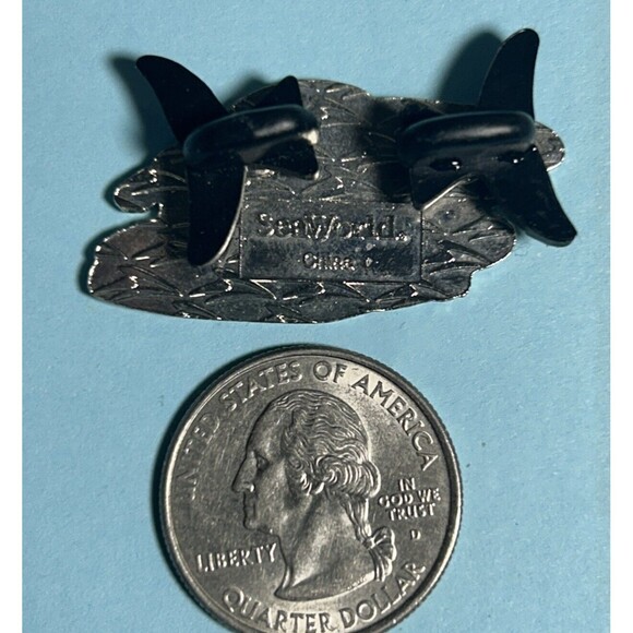 2019 SeaWorld Expert Explorer- Sea Turtles Pin - Picture 3 of 3